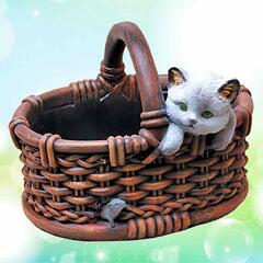 Цветник Корзина с котенком