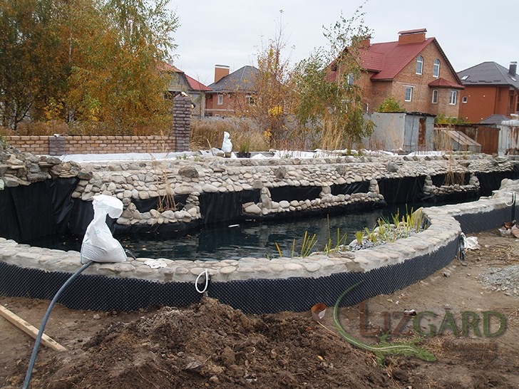 окантовка валуном 01